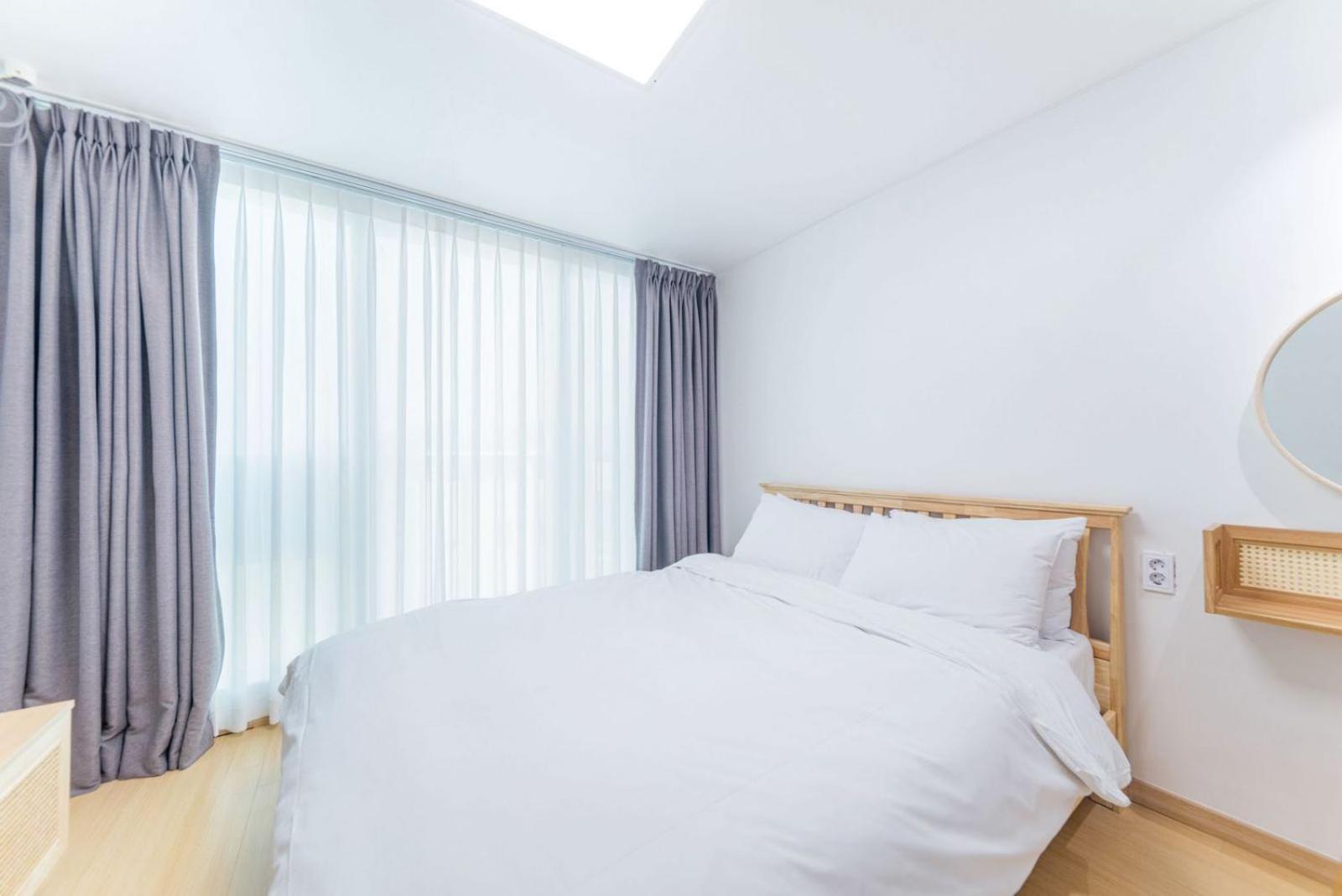 Zio Pinetree Hotel Янгянг Екстериор снимка