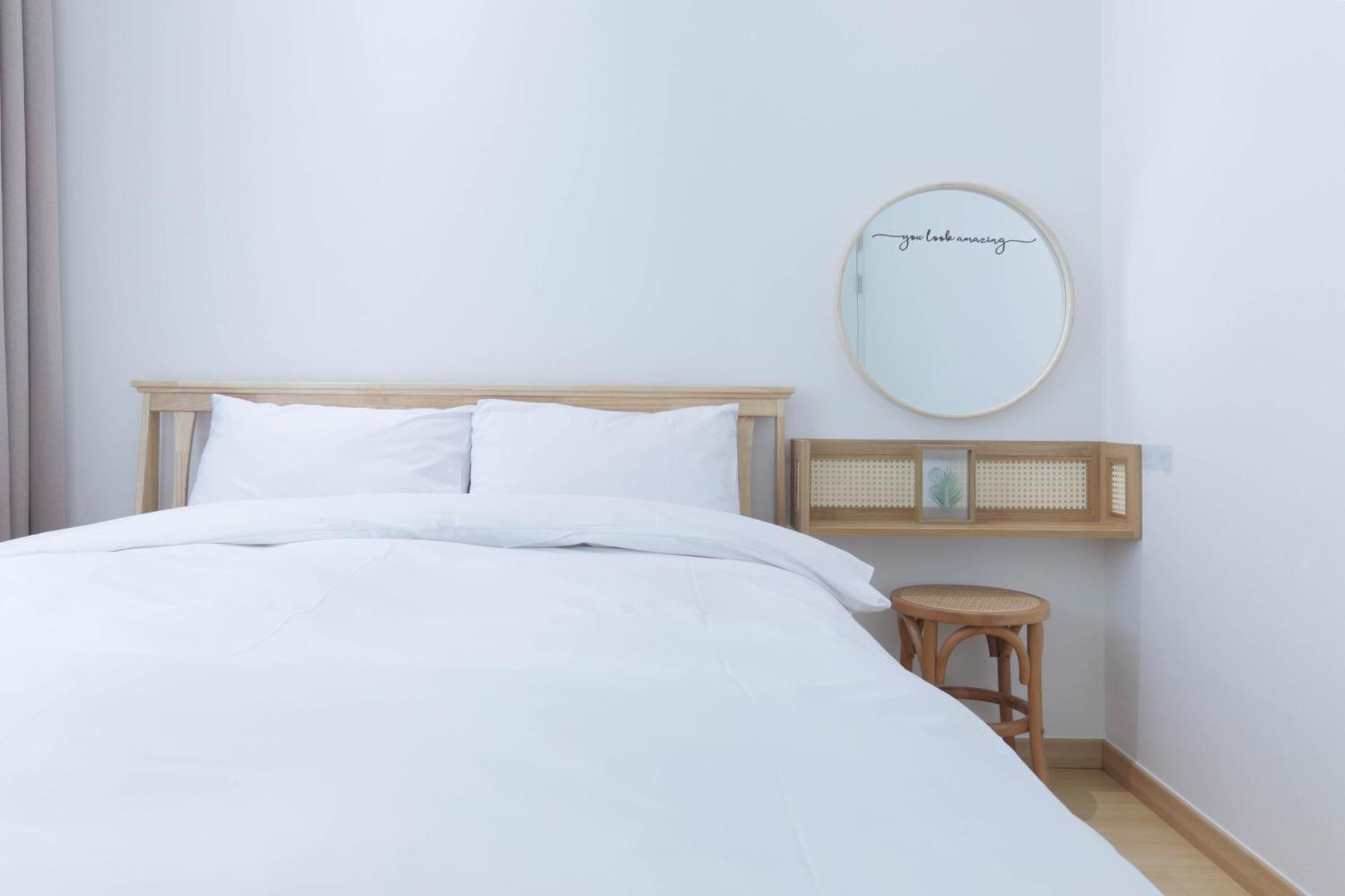 Zio Pinetree Hotel Янгянг Екстериор снимка